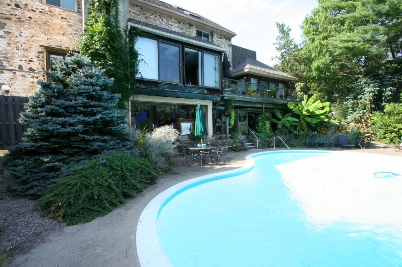 Alpenhof Bed & Breakfast Media Exteriör bild